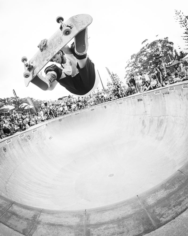 Rico Henare, frontside air.
