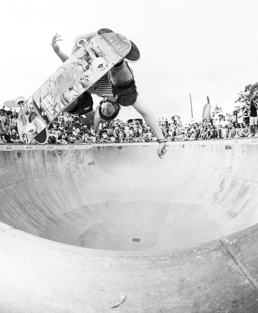 Teniah Meyers, backside ollie.