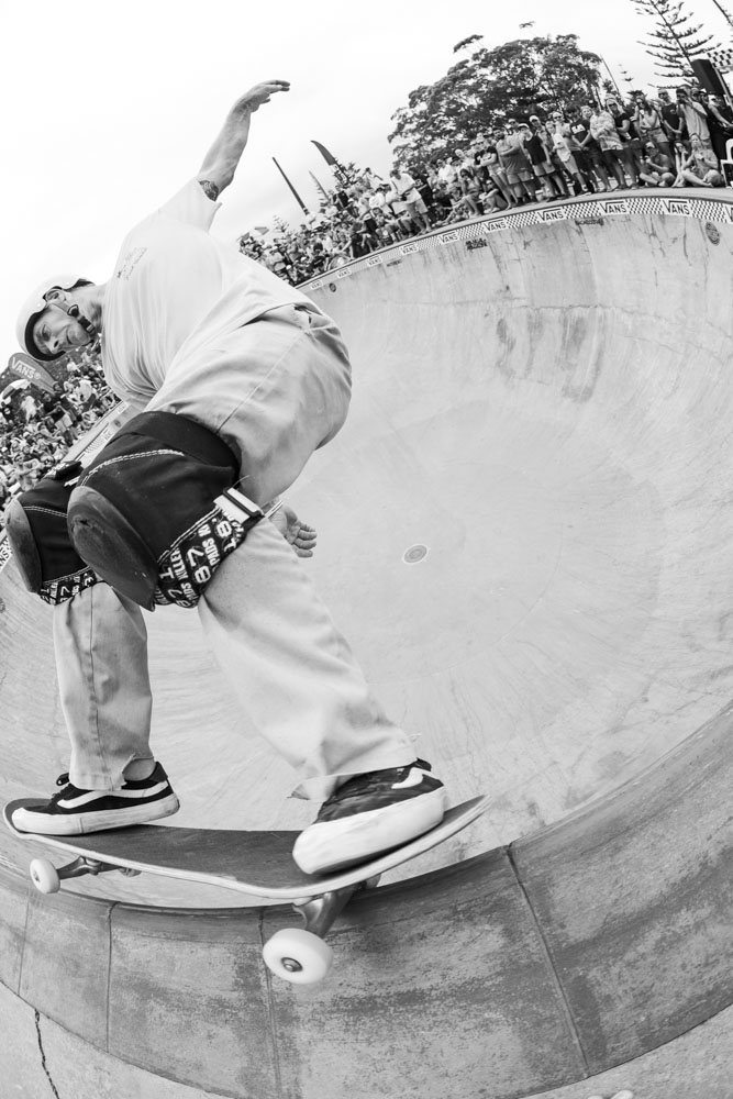 Jason Parkes, frontside grind.
