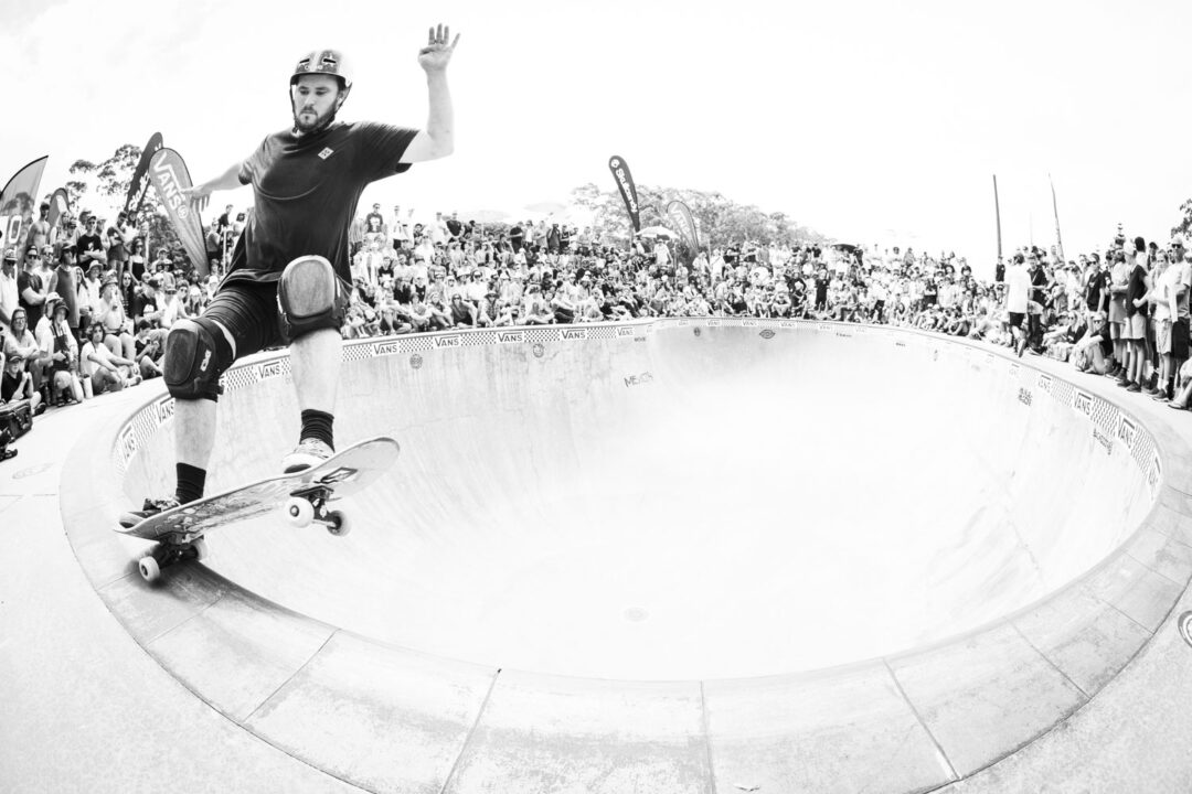 Luke Haywood, frontside grind.