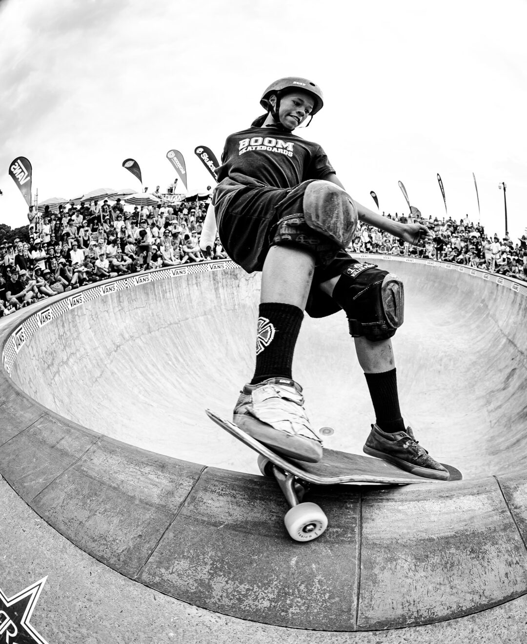 Remus Henare, Smith grind. Photo by Kingsley Attwood.