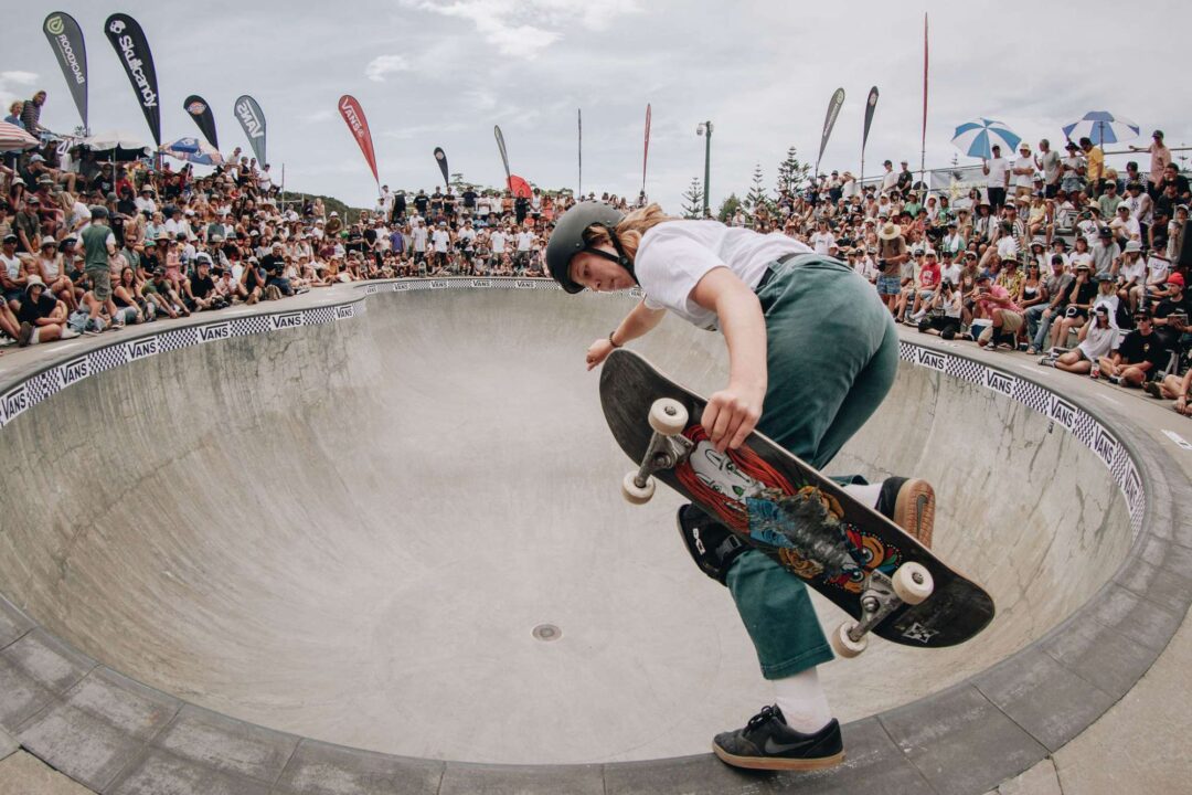 Taniah Meyers, backside boneless. Photo by Ben Loader.