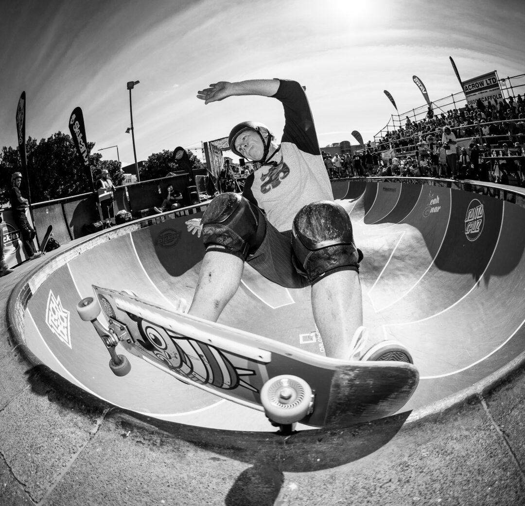 Craig Harris, frontside grind, Photo by David Read