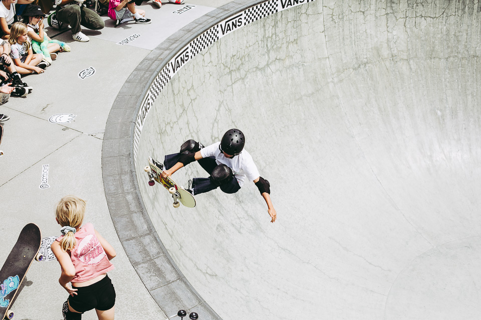 Billie Morrison, frontside air.