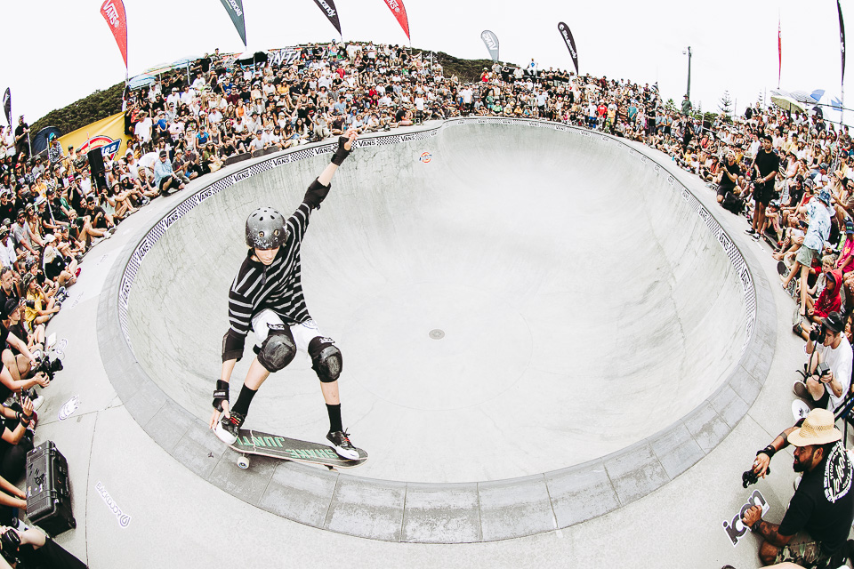 Sam Westerkamp, frontside tailgrab Smith grind.