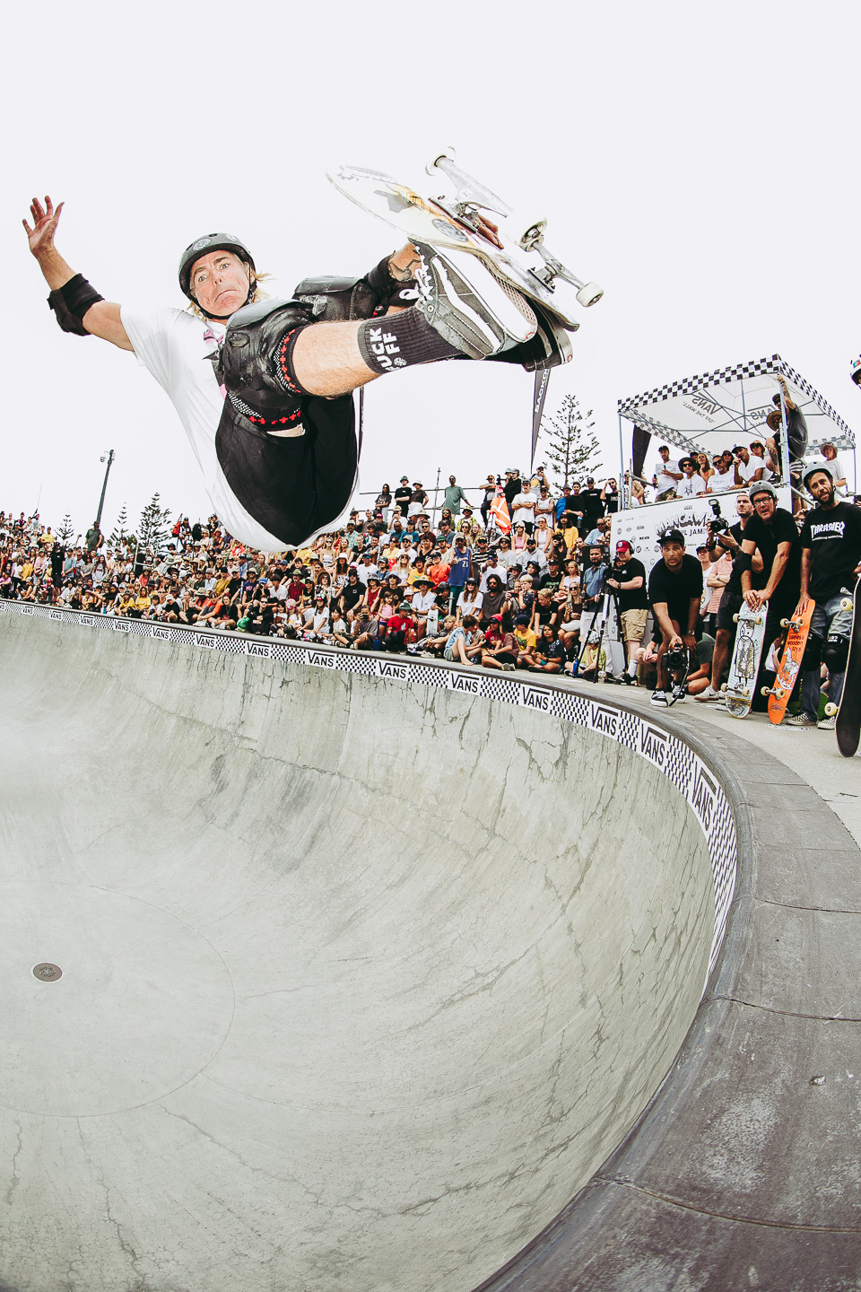 Leigh Mackenzie, frontside air.