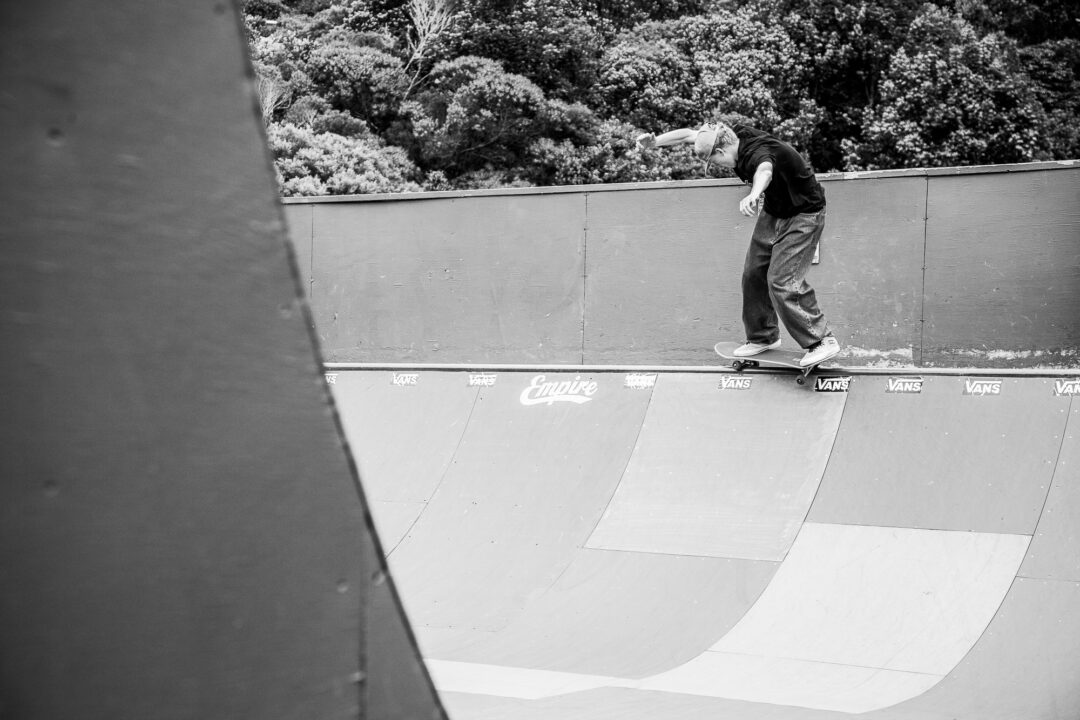 Thomas Cottrell, backside 50-50.