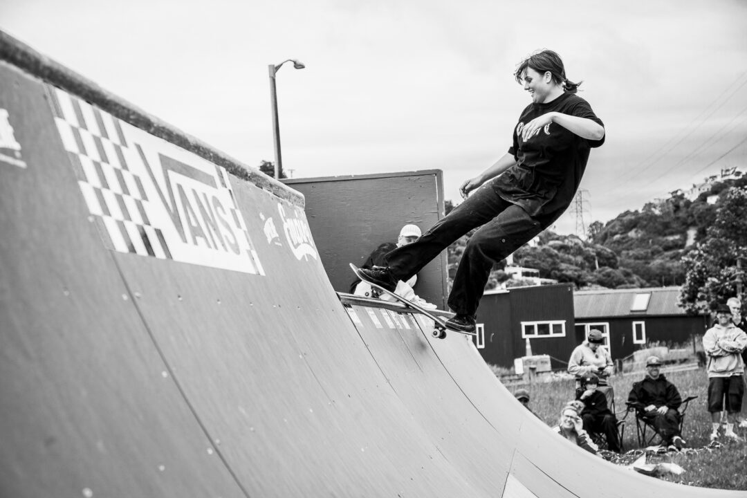 Rose Nawalowalo, rock to fakie.