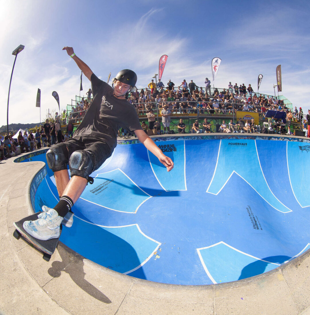 Jett De Haan, frontside feeble.