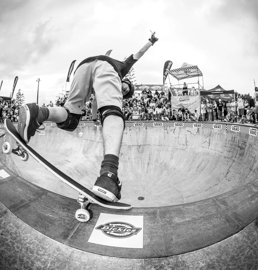 2023-Mangawhai-Bowl-Bash-2000-BW-8249