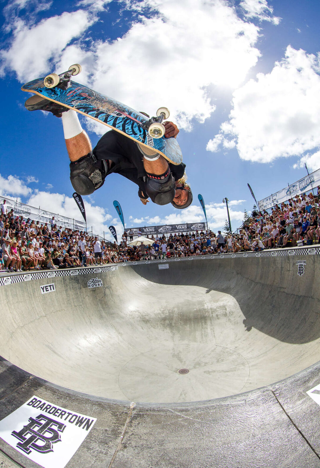 Leigh Mackenzie, backside air.