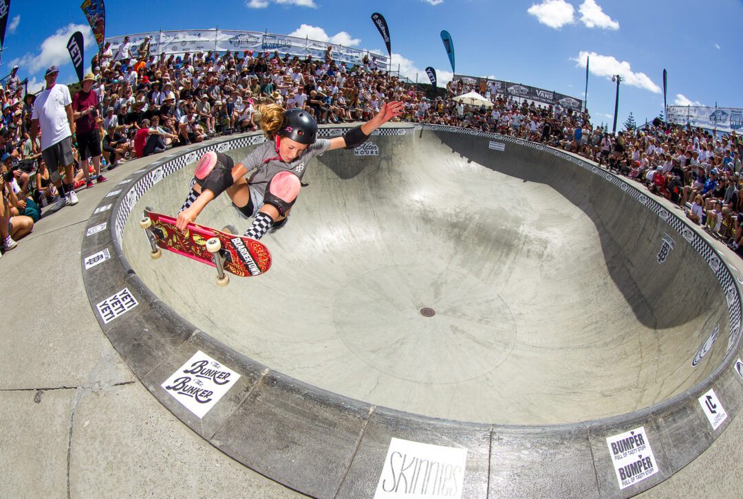 Melu Blackburn, frontside air.