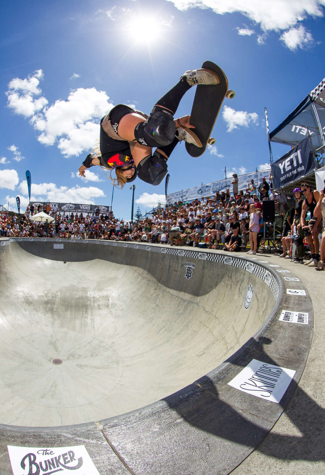 Keira Ellis, backside air.