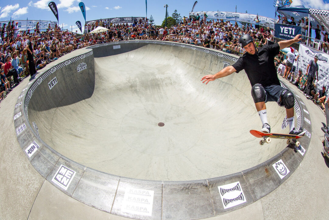 Jackson Bogaerts, frontside five-0 grind.