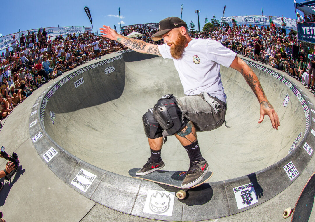 Kadin Elliott, frontside Smith grind.