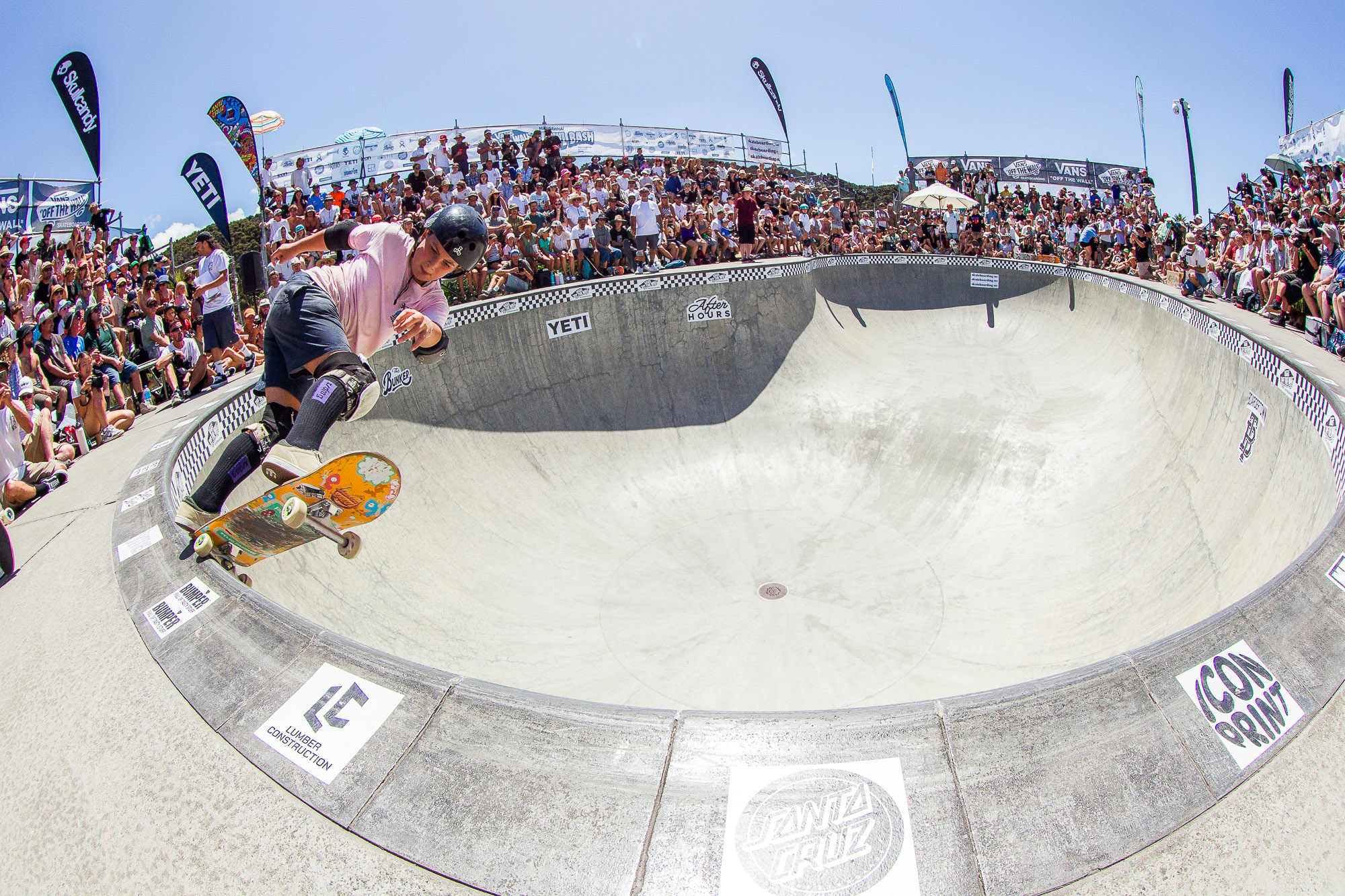Charlea Dowling, backside five-0 grind to fakie.