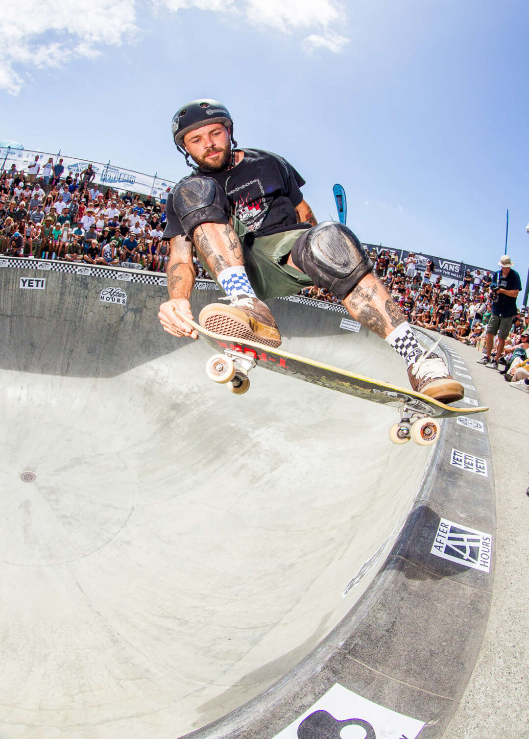 Josh Wilson, lien to tail.