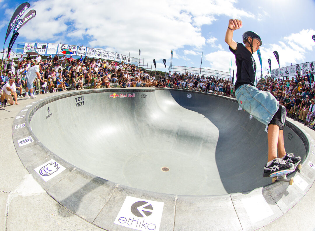 2026-Mangawhai-Bowl-Bash-David-Read-2000px-2925