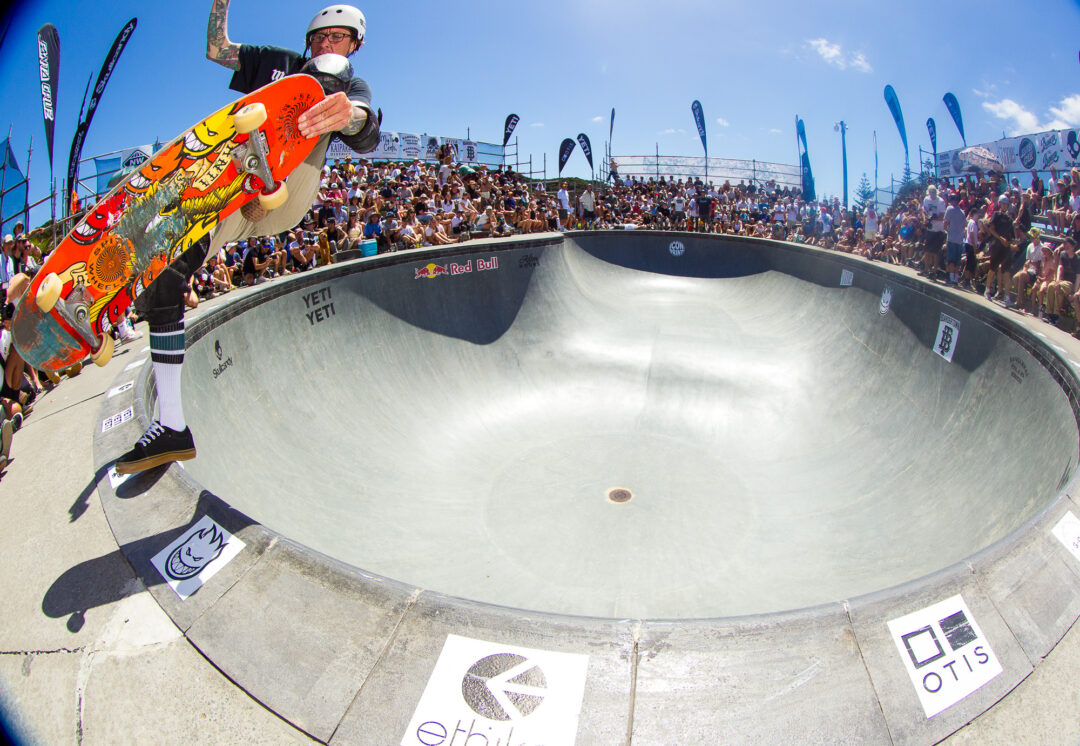 Orson Reynolds, frontside sweeper.