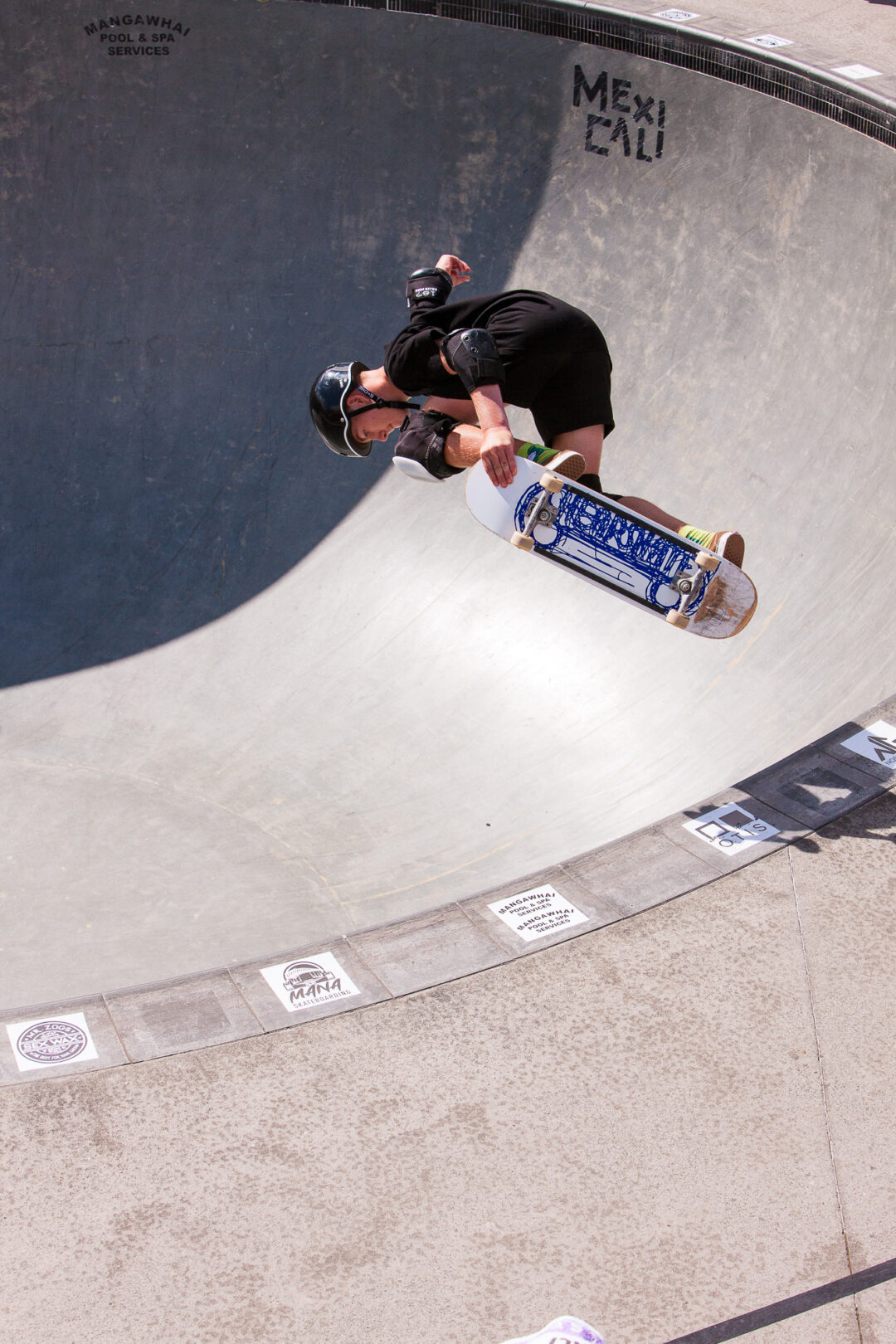 Cooper Mulder, backside air.