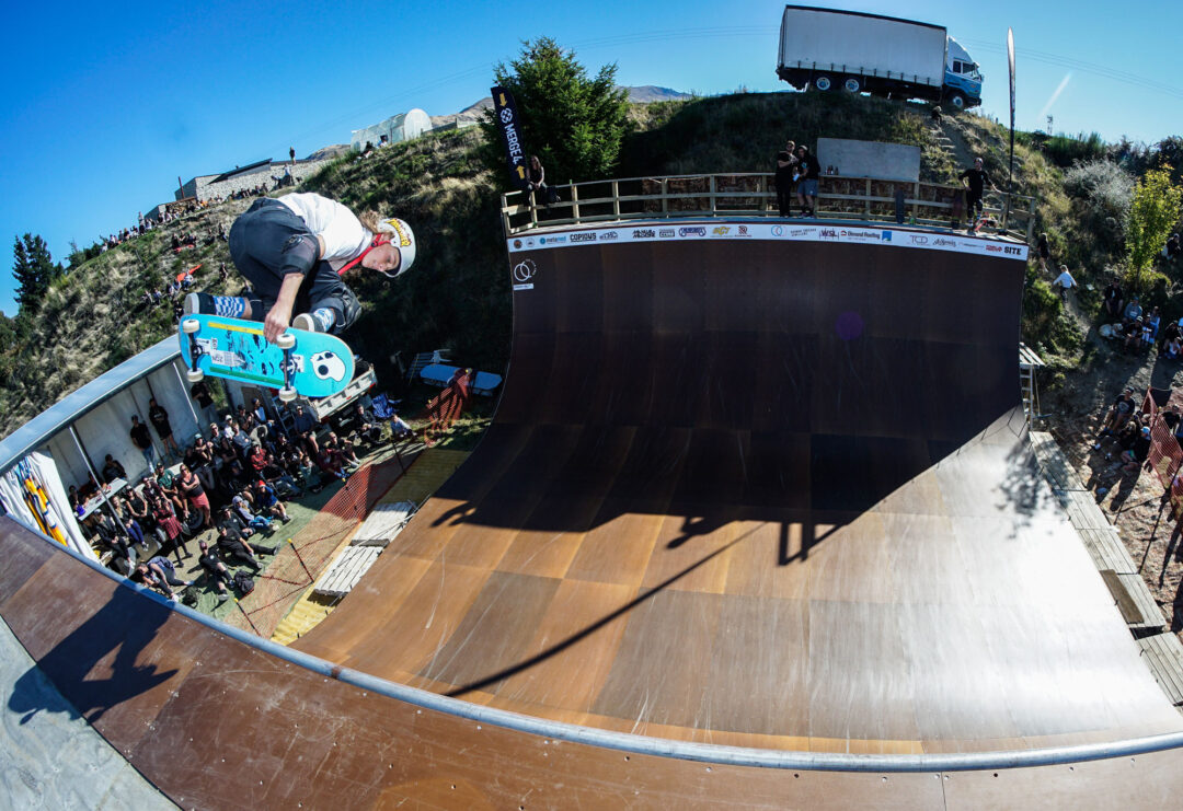 Niwa Shewry, backside air.