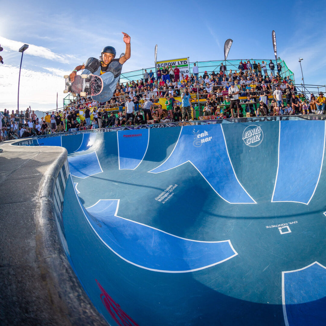 Remus Henare, frontside air, Photo by Kevin Francis