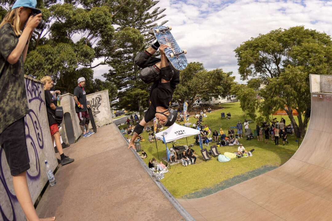 Leigh “Squeak” Mackenzie, invert.