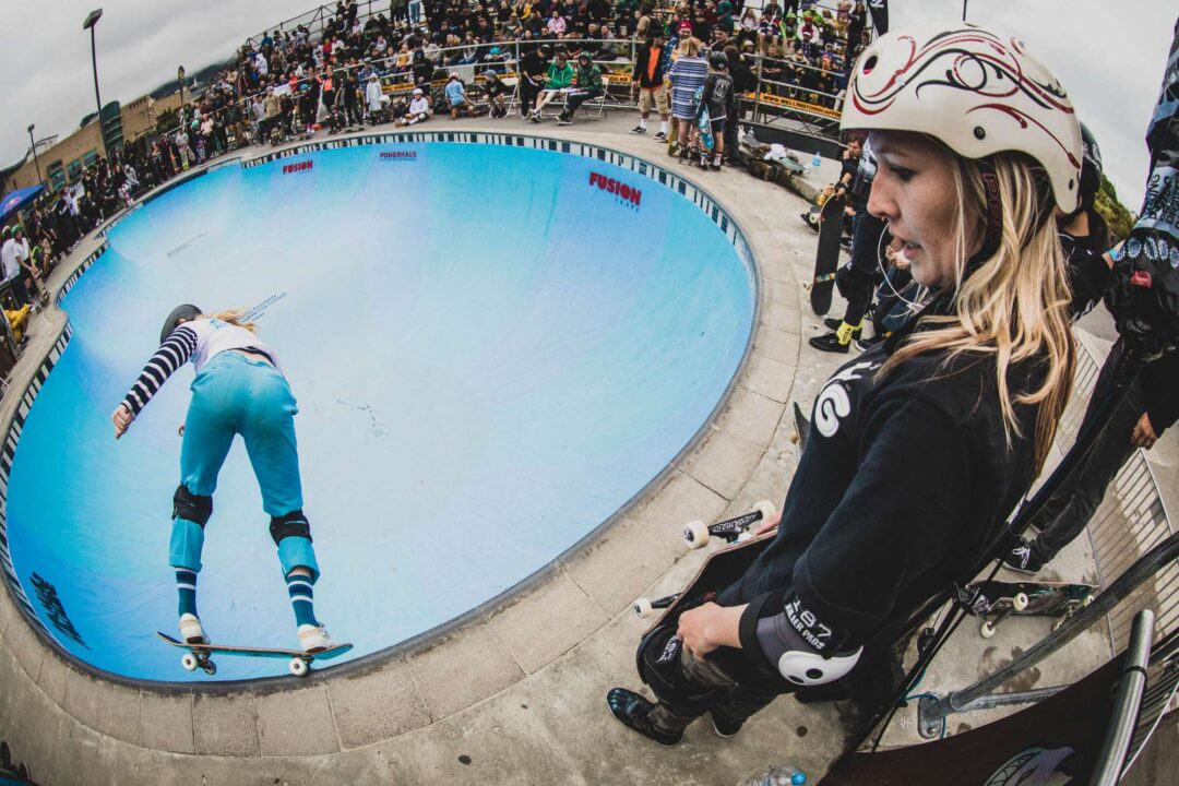 Taniah Meyers, backside five-0.
