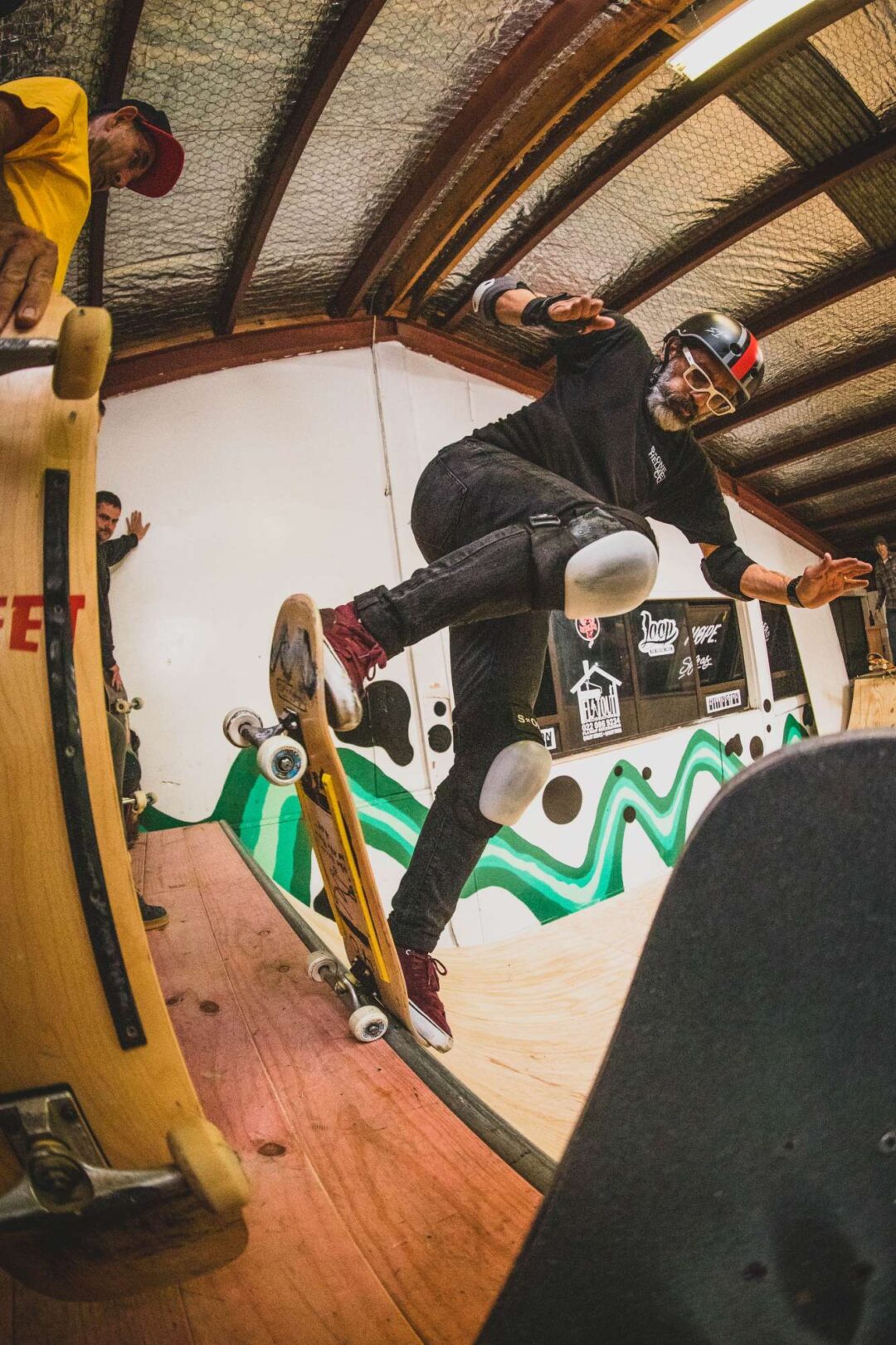 Eddie Elguera, switch blunt.