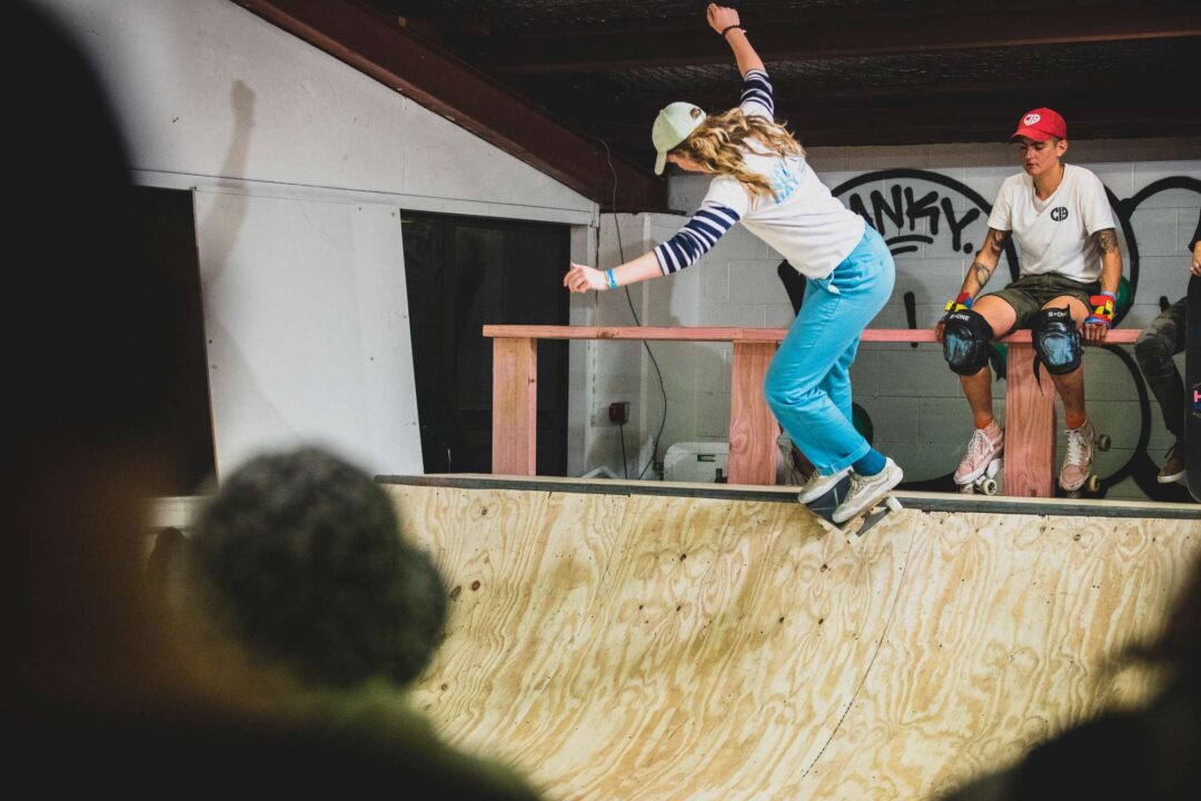 Taniah Meyers, fakie crooks at MINIZILLA.